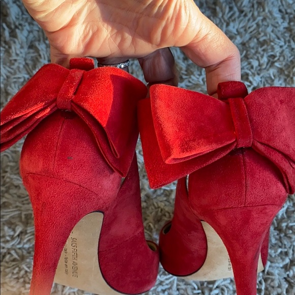 SAKS FIFTH AVENUE Red pumps  size 8 - Picture 11 of 12